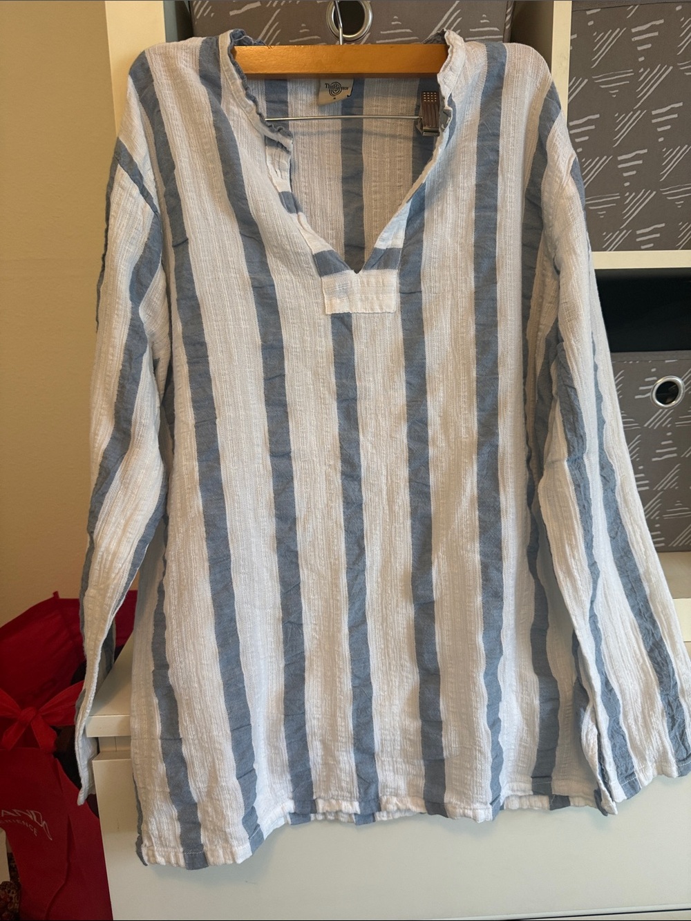 Relaxed Stripe V-Neck Tunic Top - Blue & White
